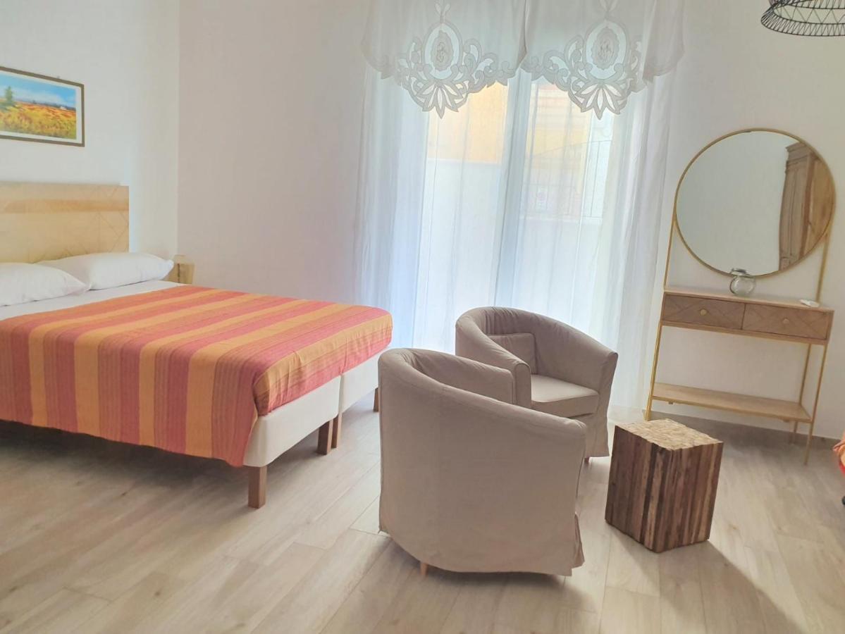 B&B Locanda Criloro Pescara Bagian luar foto